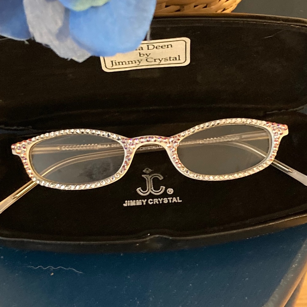 Rhinestone Readers